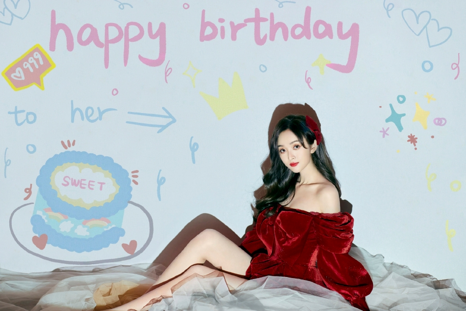吴宣仪生日抹胸丝绒红裙可爱写真_1