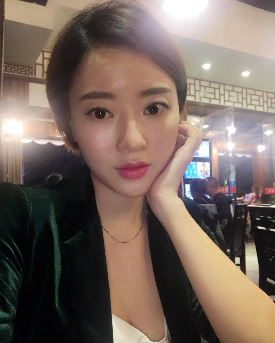 网红蒋娉婷漂亮生活照图片_6