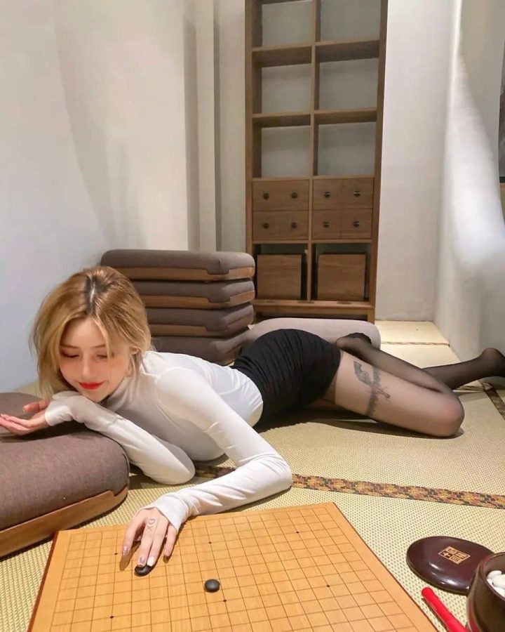 会下围棋的女人，我以无心下棋_2