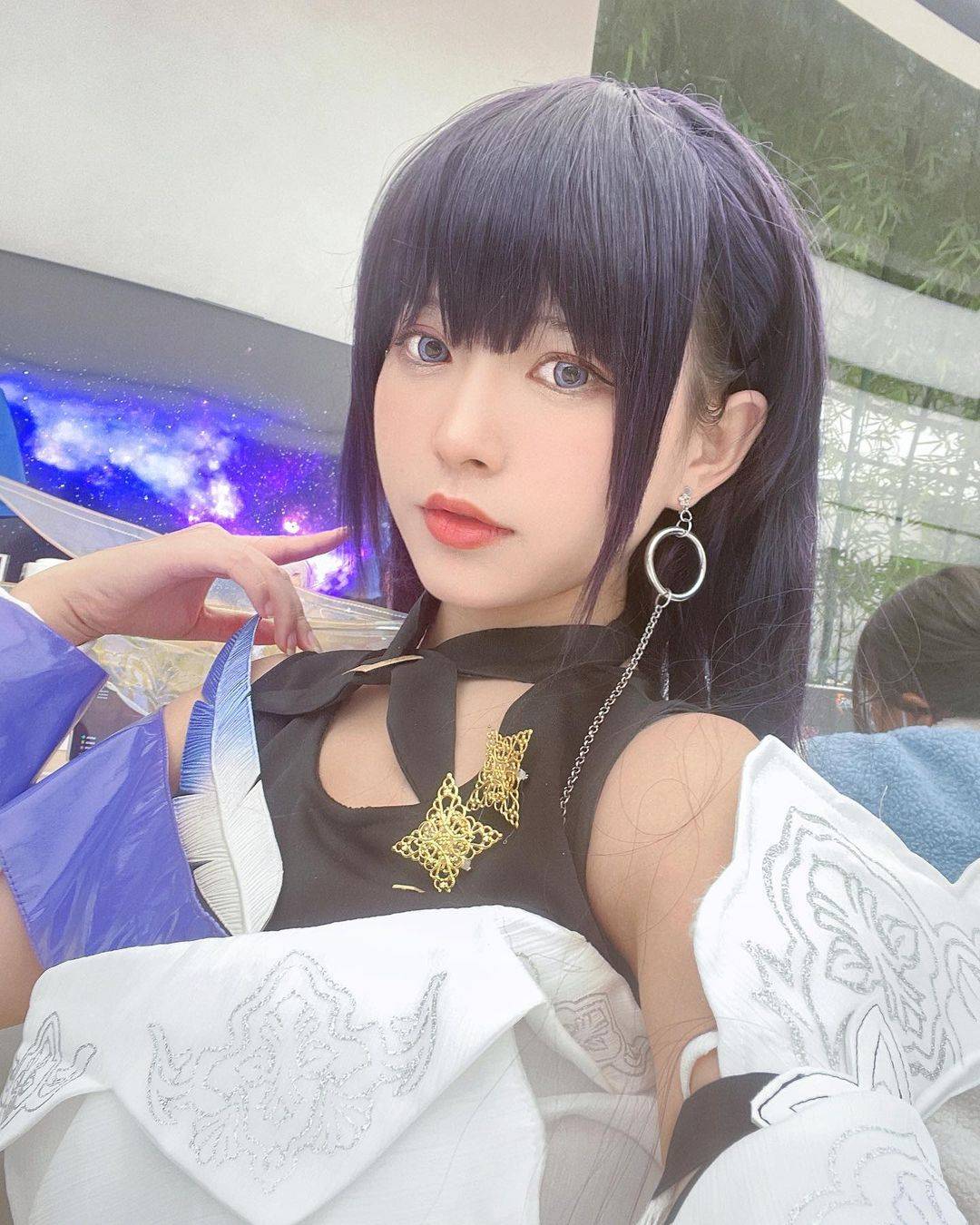 妹子cosplay雷电芽衣《崩坏3》_1