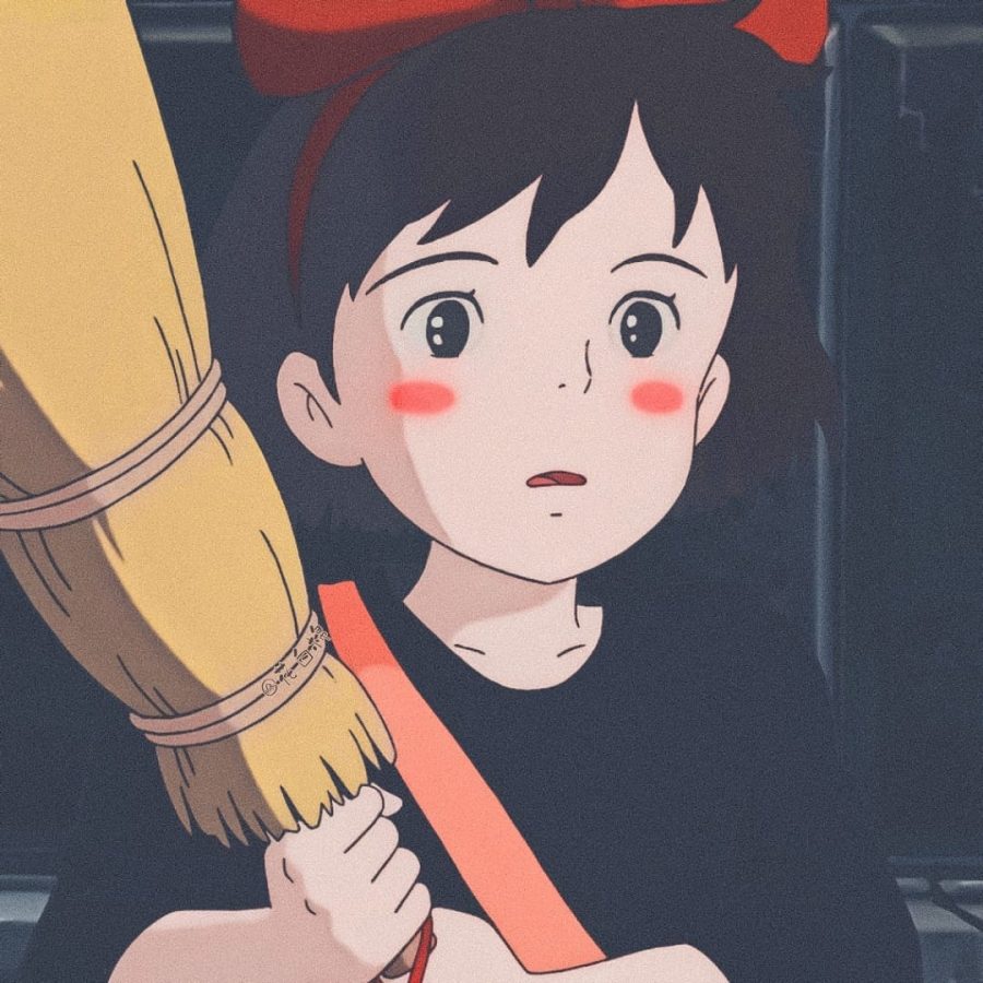 《魔女宅急便 》可爱魔女琪琪拿扫把动漫短发女生头像_9