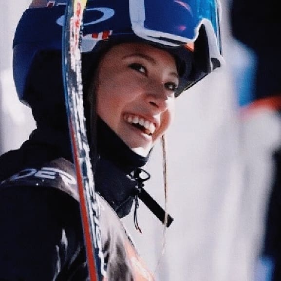 滑雪公主谷爱凌妹宝真人头像_3