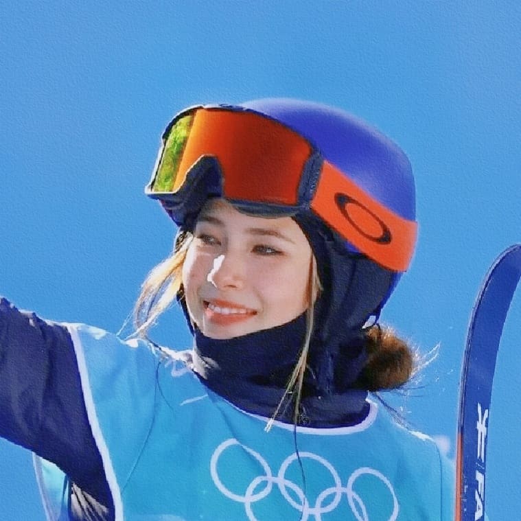 滑雪公主谷爱凌妹宝真人头像_5