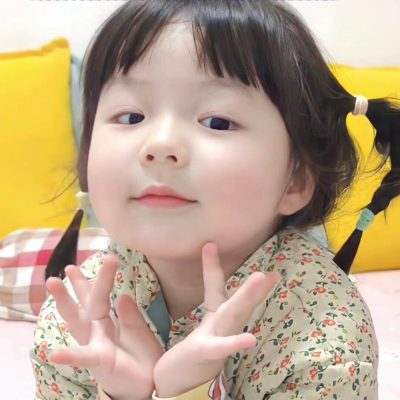 萌娃王迦禾长大了，胖嘟嘟双马尾闺蜜头像