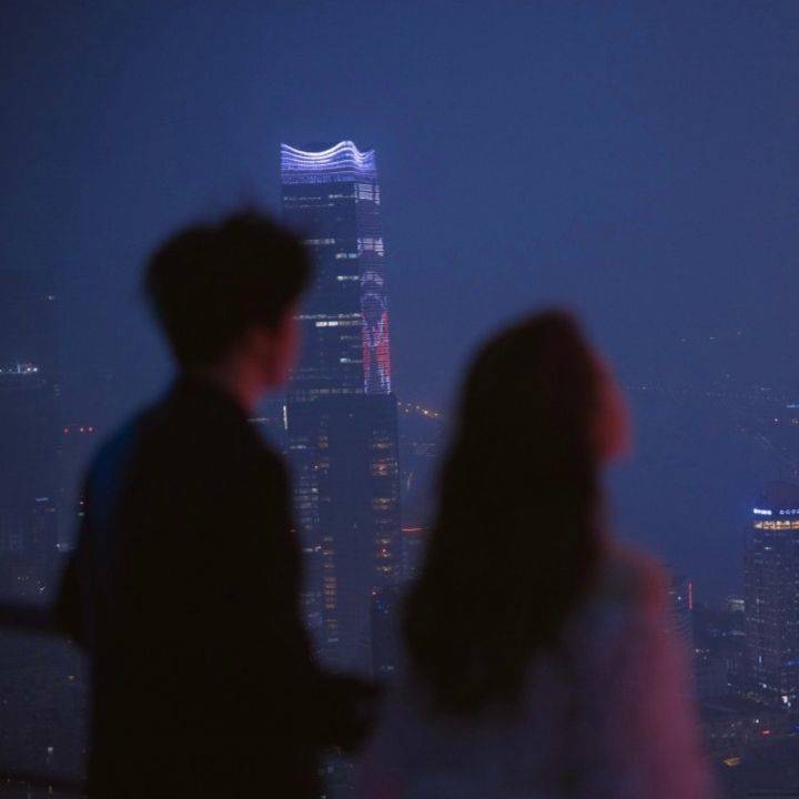 薛之谦戚薇《天外来物》男女一人一张情侣头像_1