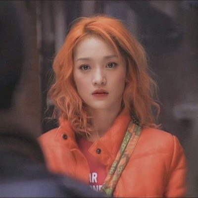 周迅粉红头发年轻小太妹照片 出自电影《明明》
