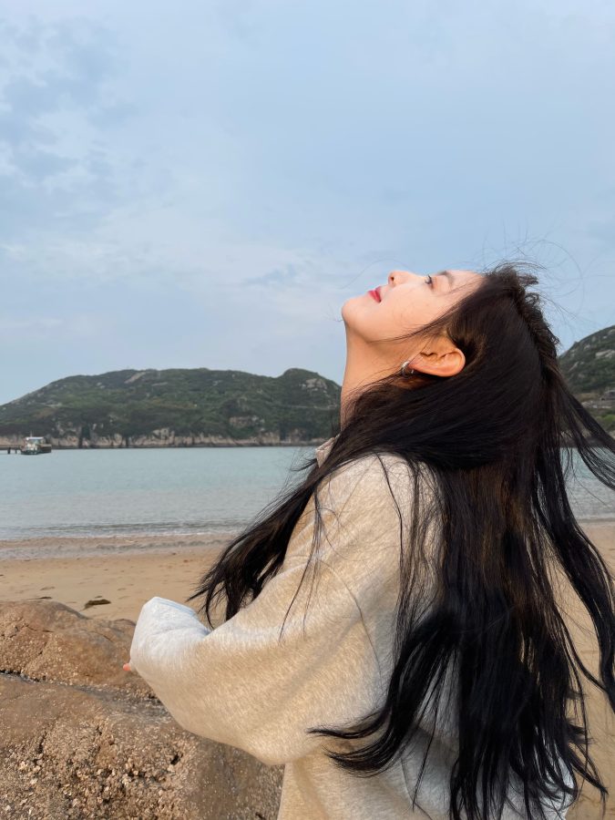章若楠海边照 笑的很好看_9