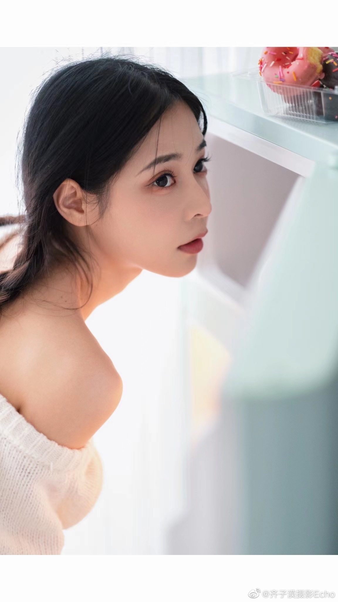 双马尾辫子纯欲美女毛衣写真_1