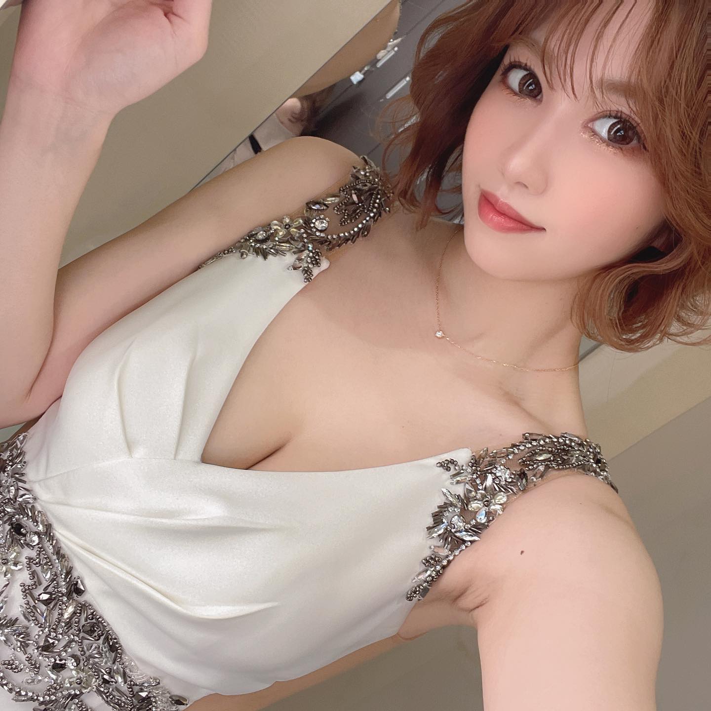 日本美女性感御姐水城百合深V衣服集合_4