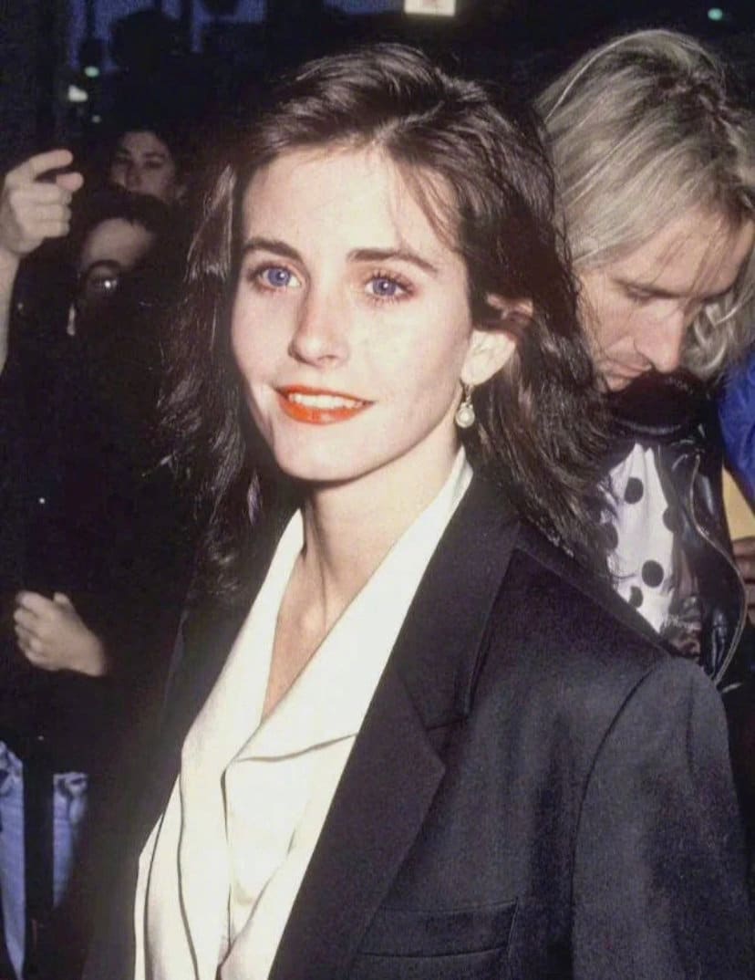 老友记 Monica Geller ​​​莫妮卡颜值巅峰美照集合_3