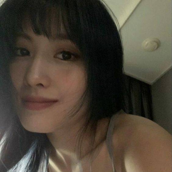 韩系ins风甜辣超仙真人女生头像_8