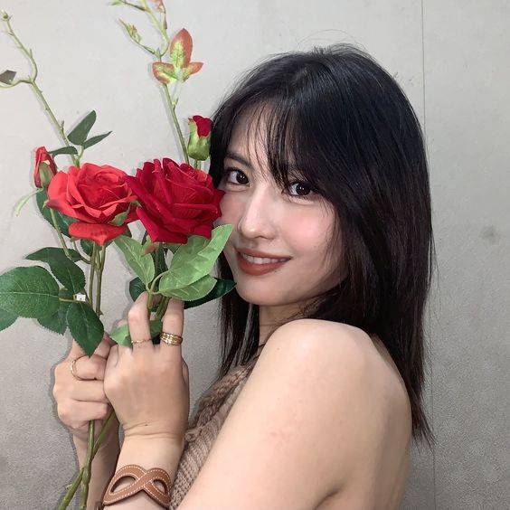 韩系ins风甜辣超仙真人女生头像_9