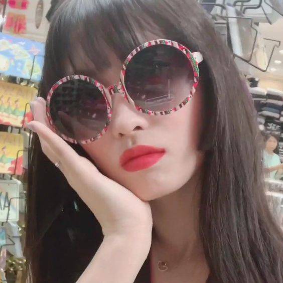 韩系ins风甜辣超仙真人女生头像_10