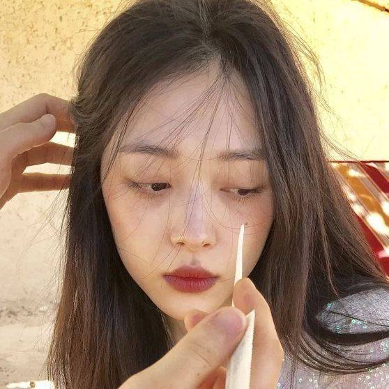 韩系ins风甜辣超仙真人女生头像_17