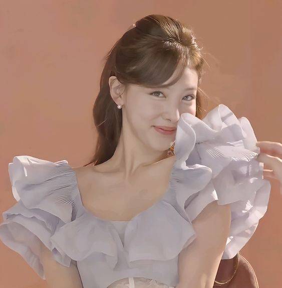 韩系ins风甜辣超仙真人女生头像_24