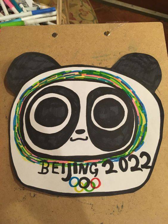 2022冬奥会吉祥物可爱冰墩墩彩色简笔画图片大全_6