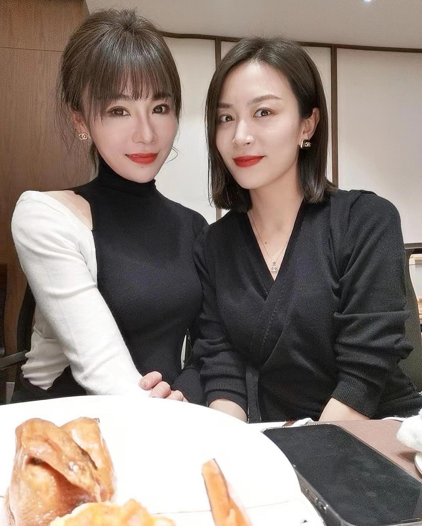 友宝女是什么意思？友宝女美女合照！_1