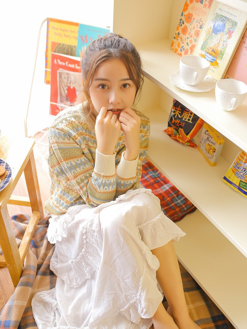 深圳大学校花吴安珀摩羯座纯欲美女_4