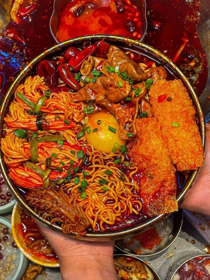 成都春熙路美食火锅蟹柳图片_3