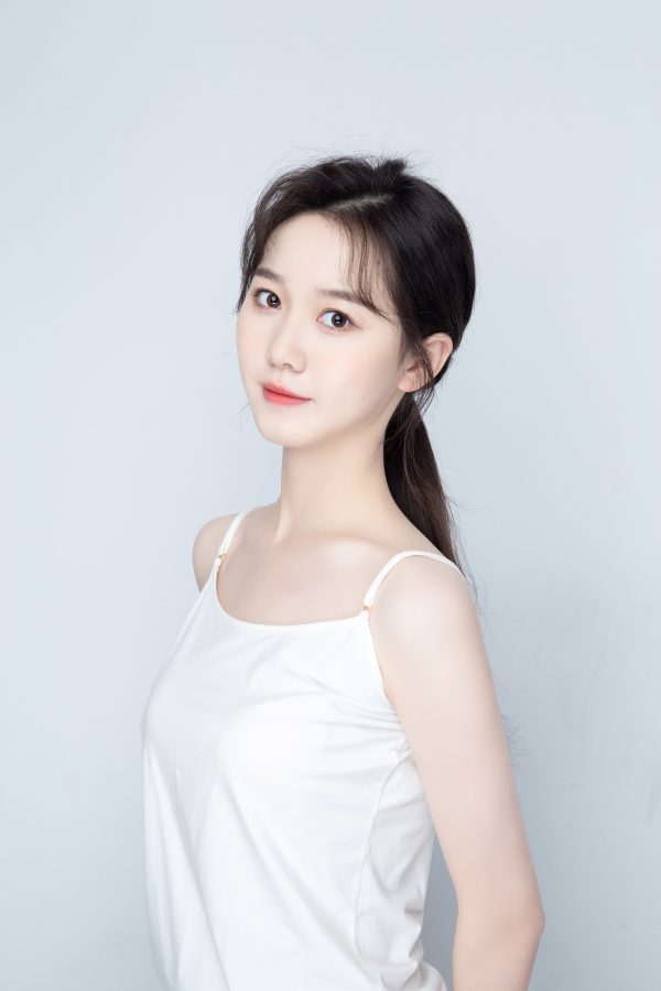 浙江传媒学院纯欲美女校花李瑜uu私密写真_6
