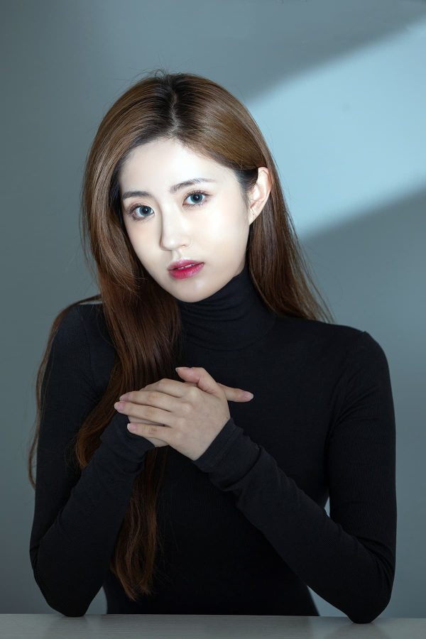 中央戏剧学院95后颜值美女校花张瀚方_Fiona美照_6