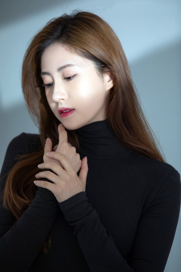 中央戏剧学院95后颜值美女校花张瀚方_Fiona美照_3