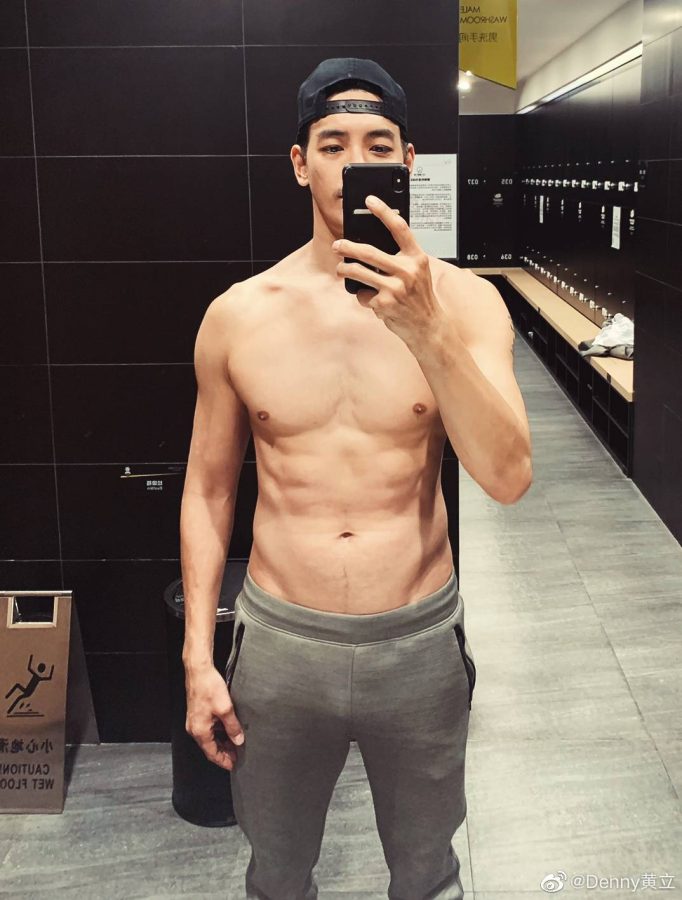 帅哥Denny黄立健身肌肉照 腹肌胸肌背肌_2