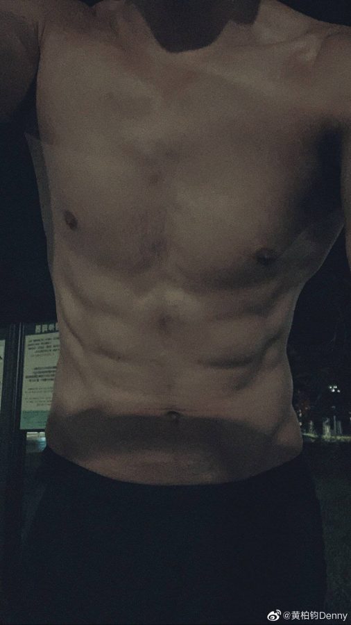 帅哥Denny黄立健身肌肉照 腹肌胸肌背肌_8
