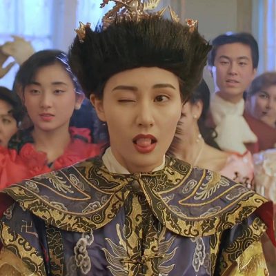 电影《醉拳Ⅲ》李嘉欣眨眼吐舌头高清图片