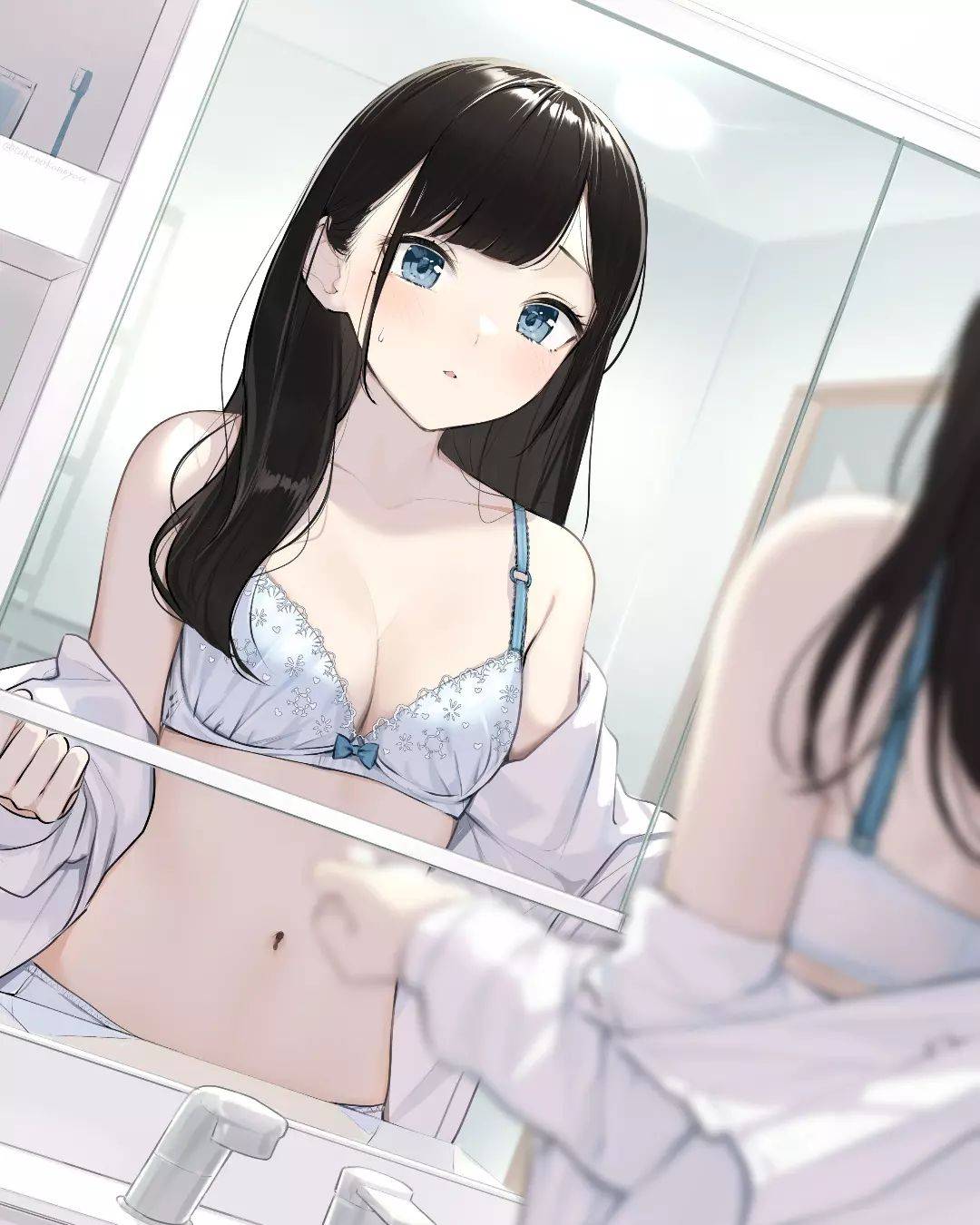 二次元美女对着镜子试穿内衣_1