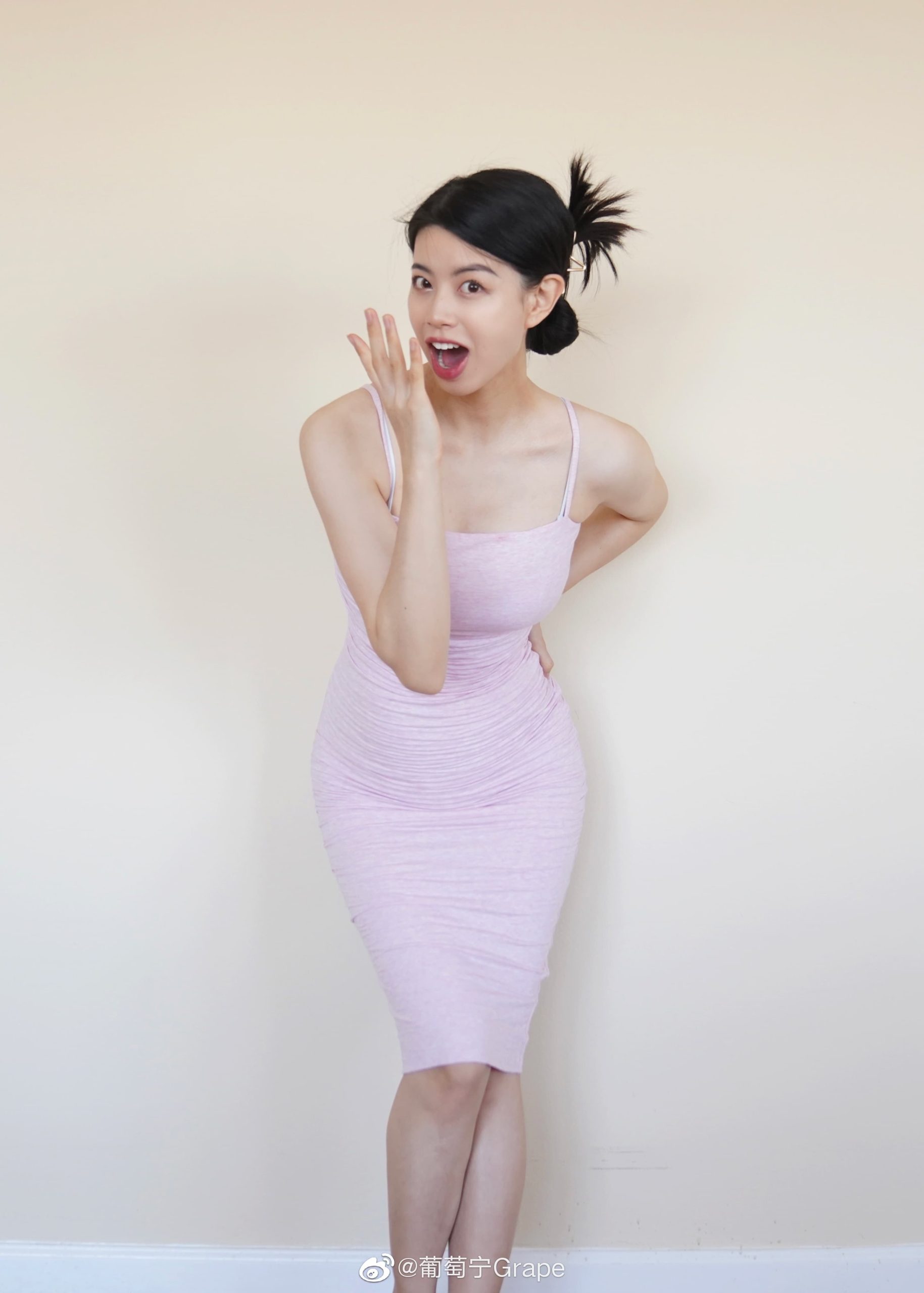 六个月孕妇肚子多大 请看美女六个月怀孕写真_4