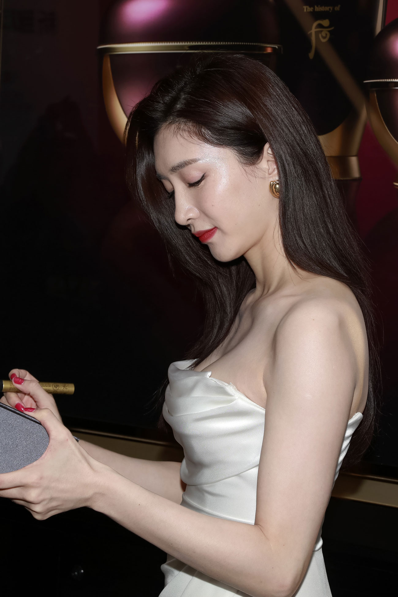 江疏影活动现场高清生图 美腿 颜值 能看到汗毛孔！_1