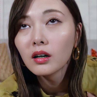美女白石麻衣翻白眼、吐舌头、闭眼睛、噘嘴吧、开心微笑表情大图