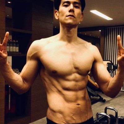 帅气男性彭于晏腹肌肌肉照精选