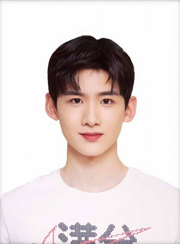帅气男星白敬亭一寸证件照照片集合_3