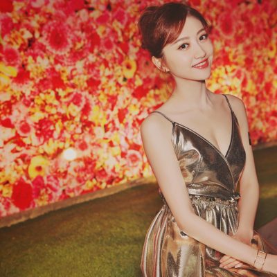 景甜深V礼服 高清图片