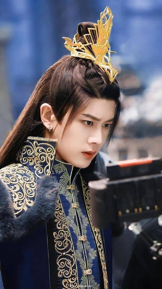 任嘉伦《与君初相识》美男鱼古装剧照 人鱼长意好帅气_3