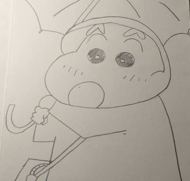 打伞穿雨衣的蜡笔小新简笔画画法教程图片_4