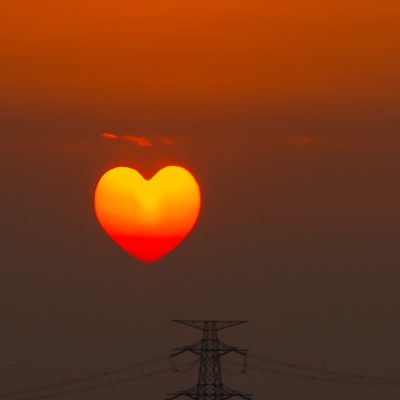 心形太阳日落美景 这是ps的吧！