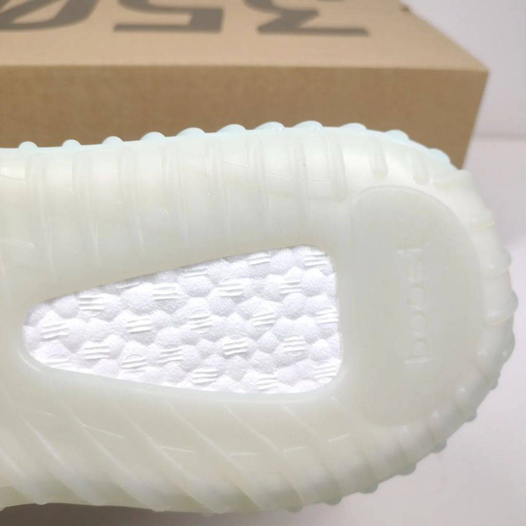 2022新款北卡蓝椰子鞋adidas Yeezy 350 v2 mx blue正品高清细节图_9