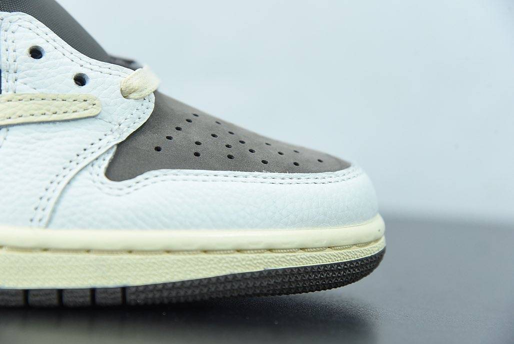 乔丹联名nike AJ1 Low “倒钩”白棕反转摩卡配色实物细节高清图_3