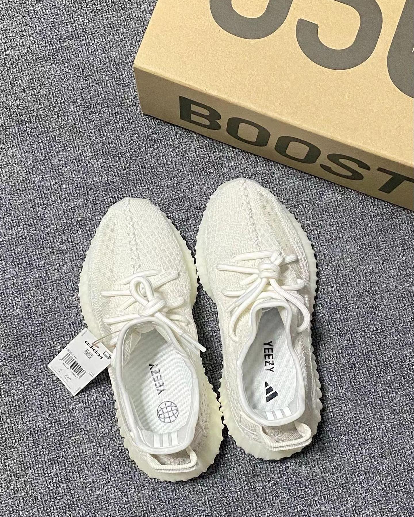 adidas yeezy 350v2  CP9366全白天使白 超清实物细节实拍图_2