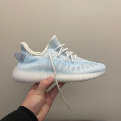 yeezy 350v2monoice露骨新冰蓝正品高清实拍图 正版细节图 2021年发售款
