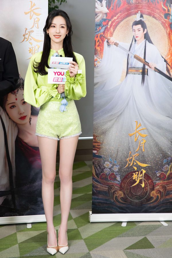 陈都灵腿好细图片，陈都灵的腿有多细身材咋样？_7