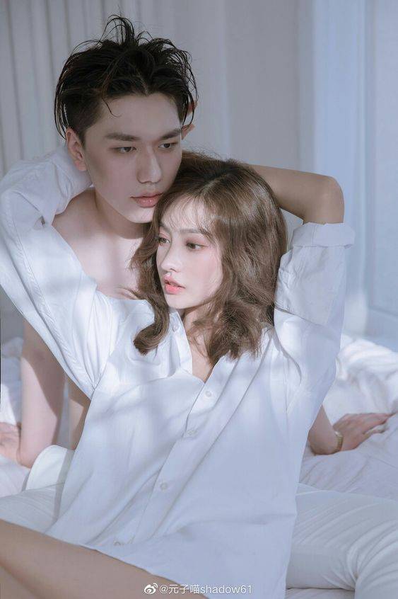 摸摸你亲亲你抱抱爱情图片_2