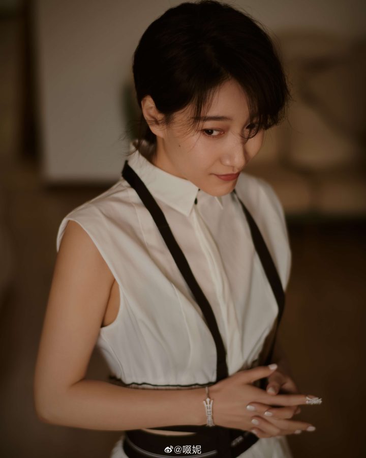 演员啜妮个人资料_4