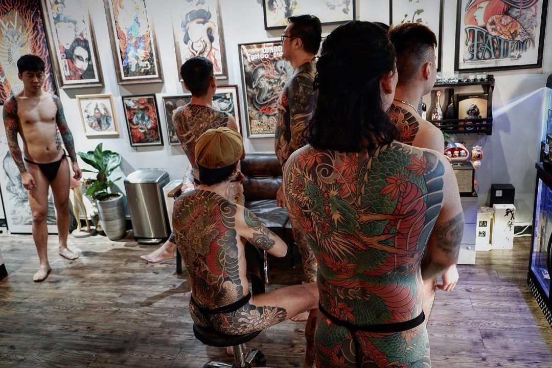 为什么小混混这么嚣张 小混混纹身图片_1