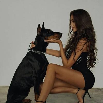 欧美精致芭比女生头像图片_6