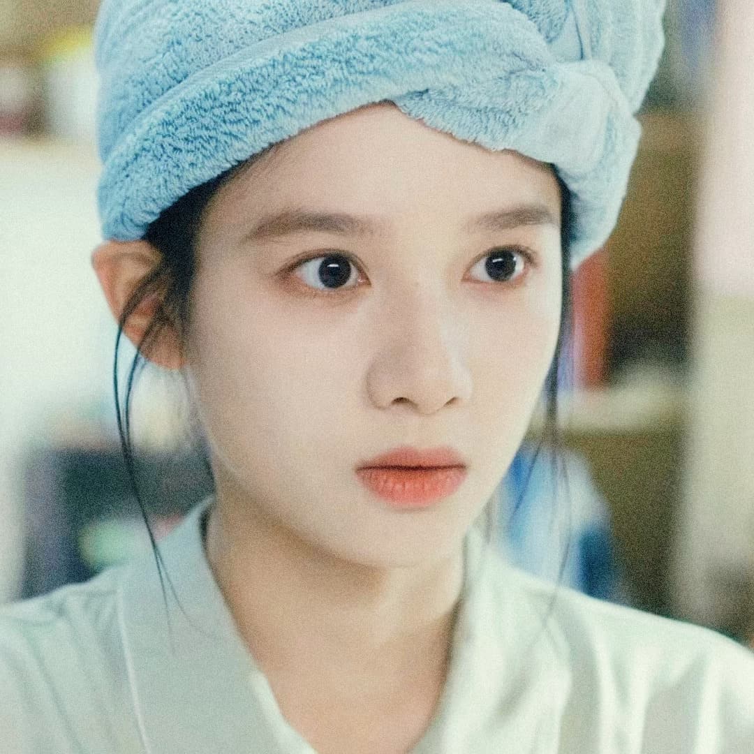 张婧仪可爱公主斩男又斩女头像_3