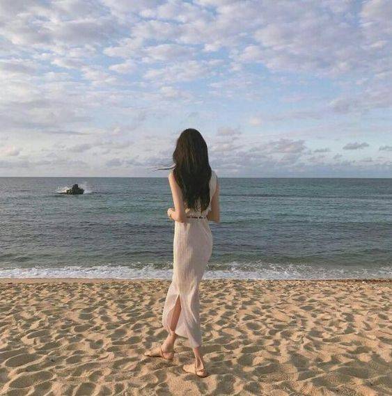 女生头像ins高级质感海边 露脸和不露脸全都有_8